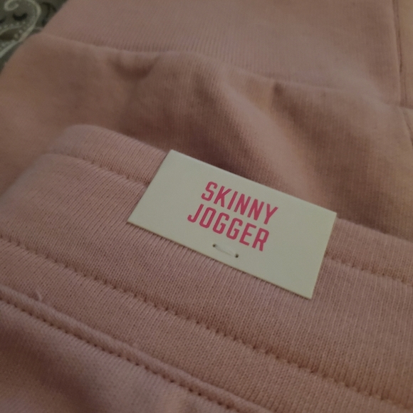 VS/PINK Skinny Joggers - Picture 7 of 7
